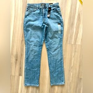 Instanlty Slim fitting Lee Jeans Size 10